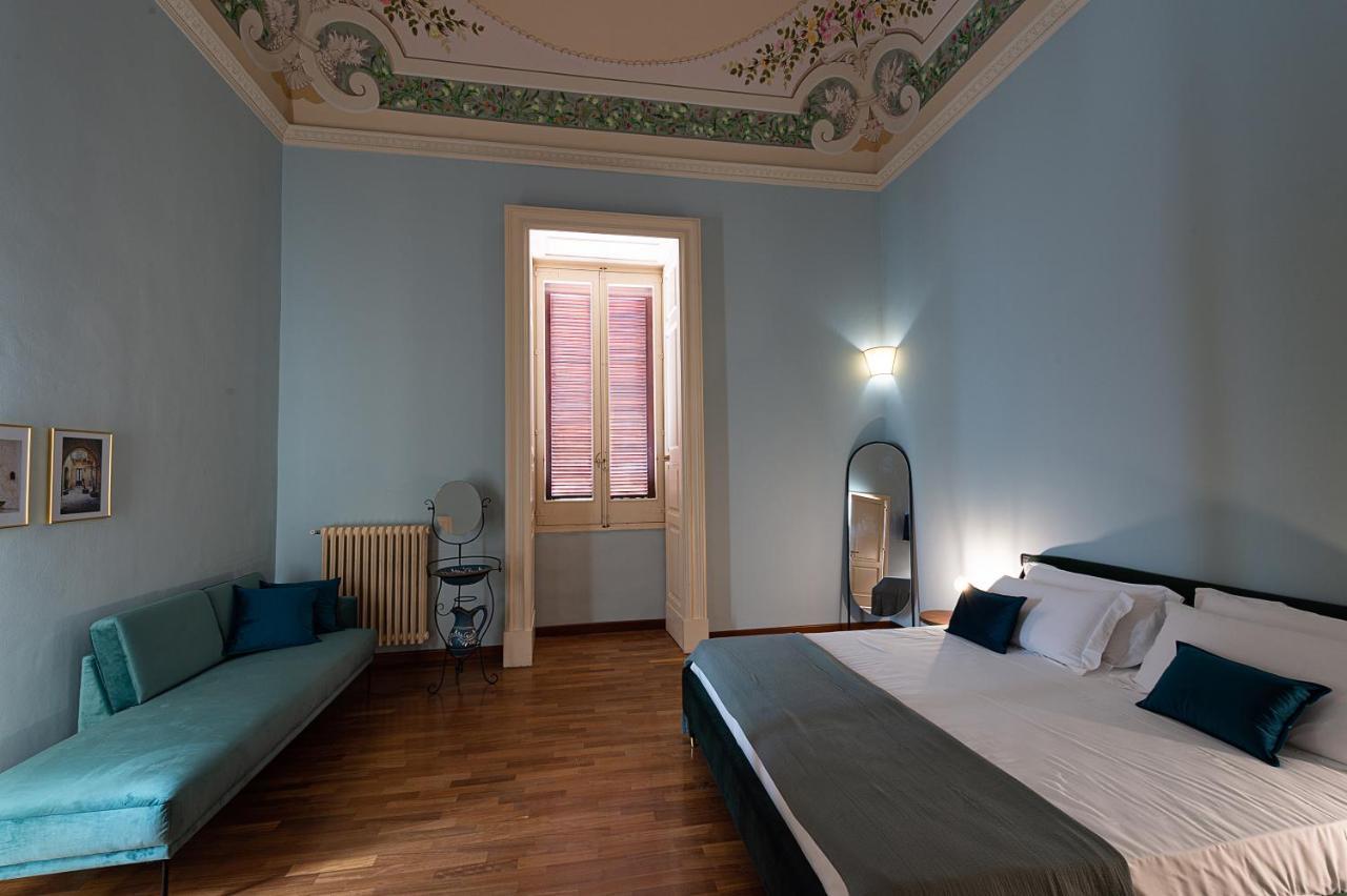 Palazzo Francesco Grassi Bed & Breakfast Aradeo Dış mekan fotoğraf