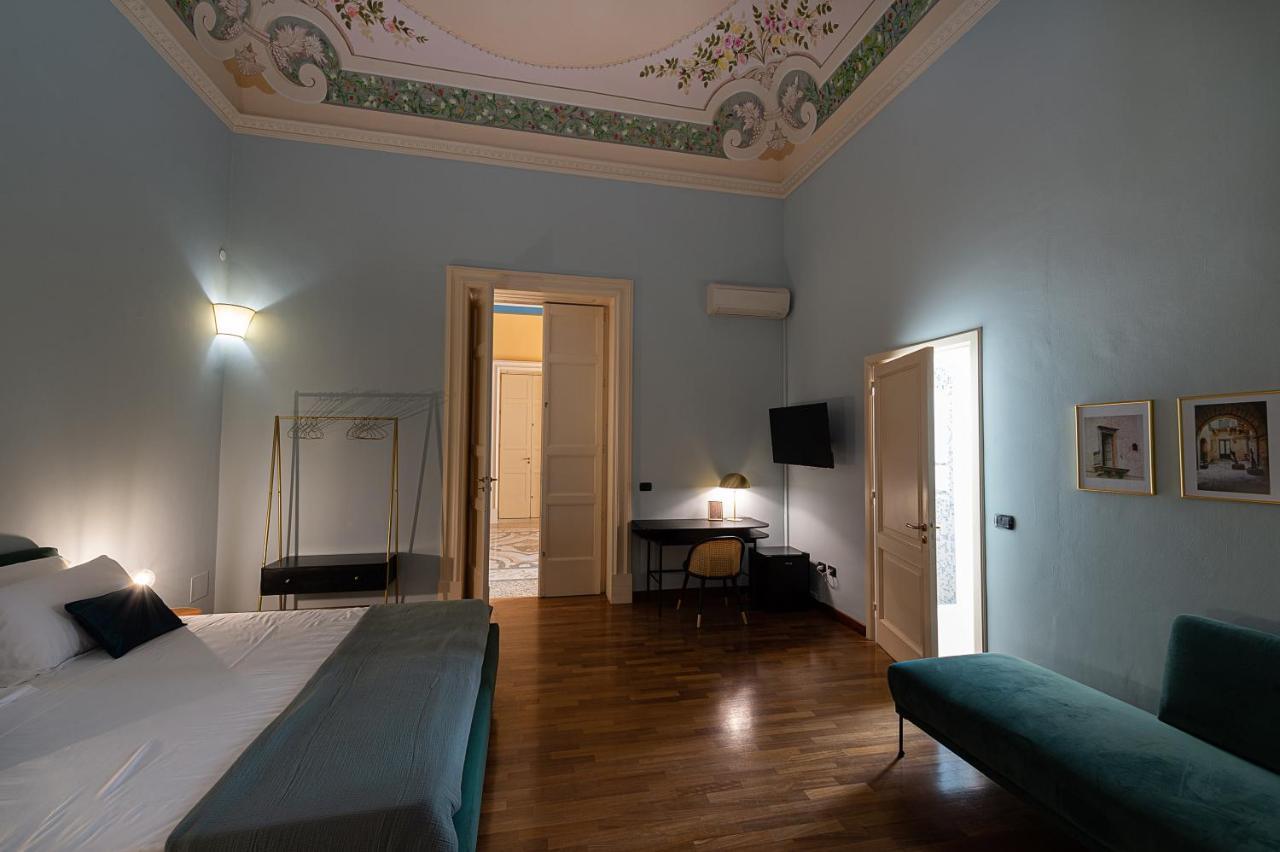 Palazzo Francesco Grassi Bed & Breakfast Aradeo Dış mekan fotoğraf