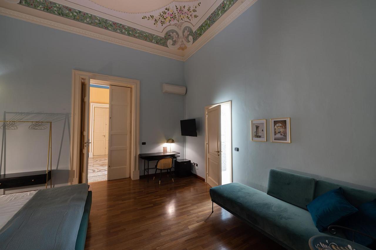 Palazzo Francesco Grassi Bed & Breakfast Aradeo Dış mekan fotoğraf