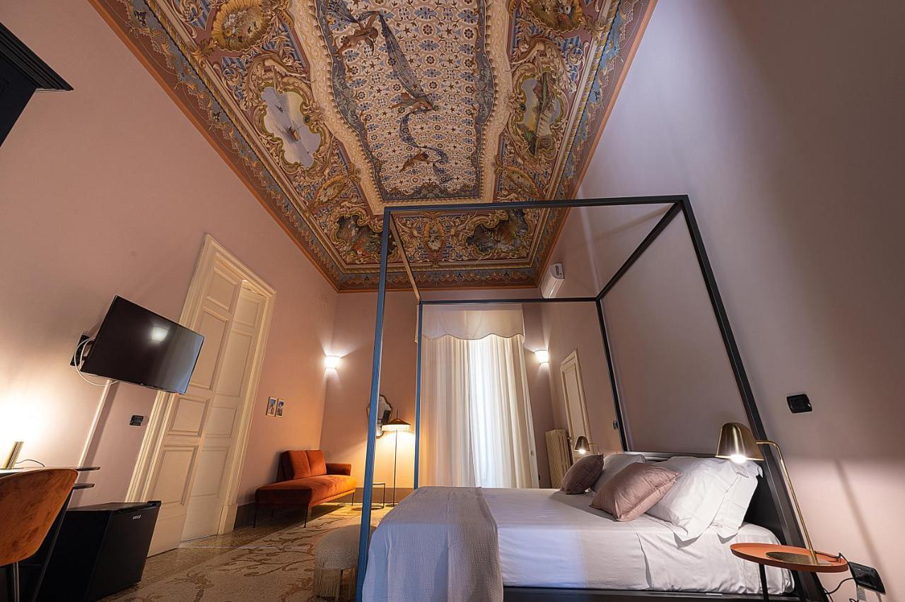 Palazzo Francesco Grassi Bed & Breakfast Aradeo Dış mekan fotoğraf