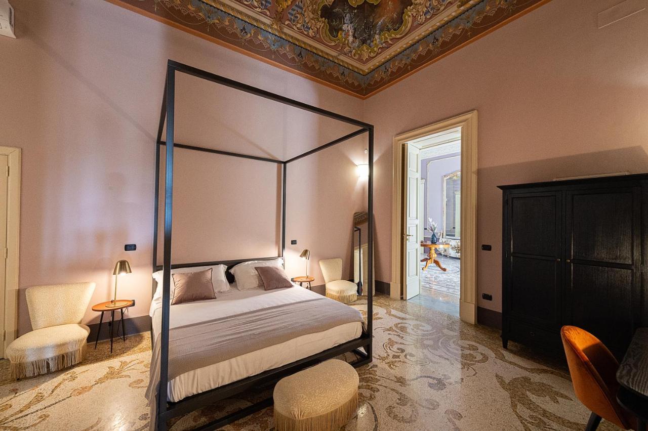Palazzo Francesco Grassi Bed & Breakfast Aradeo Dış mekan fotoğraf