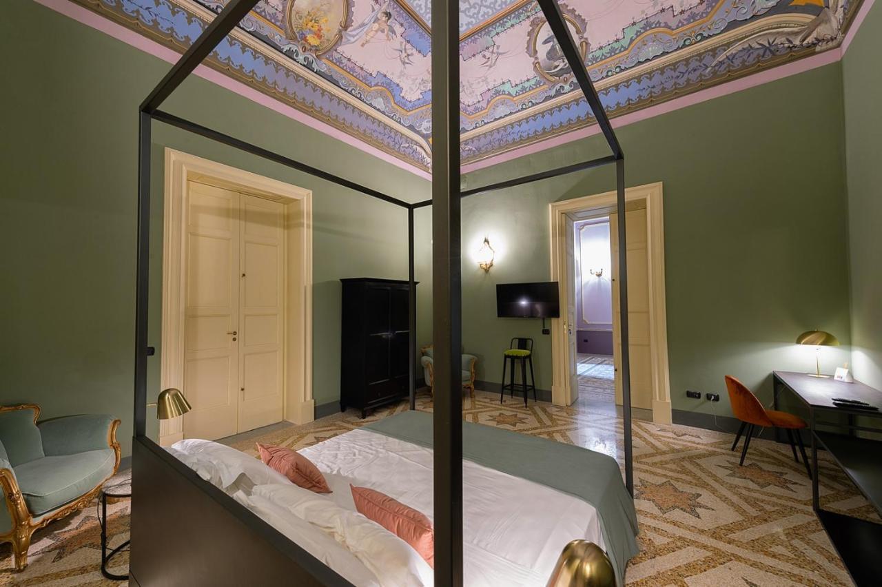 Palazzo Francesco Grassi Bed & Breakfast Aradeo Dış mekan fotoğraf