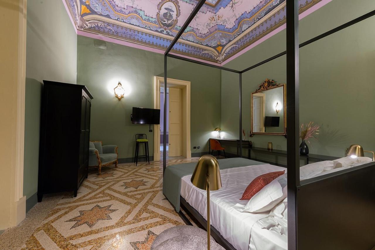Palazzo Francesco Grassi Bed & Breakfast Aradeo Dış mekan fotoğraf