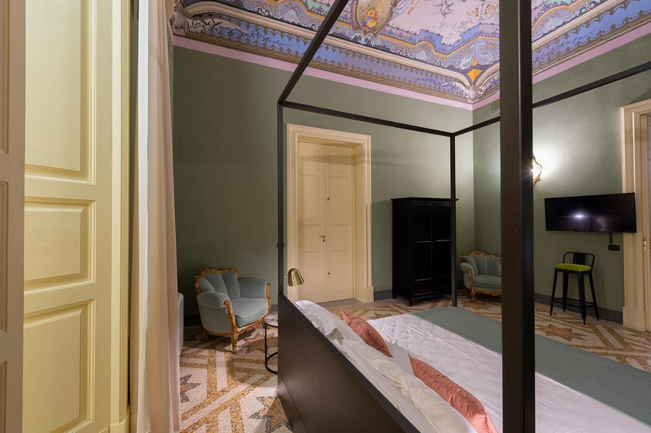 Palazzo Francesco Grassi Bed & Breakfast Aradeo Dış mekan fotoğraf